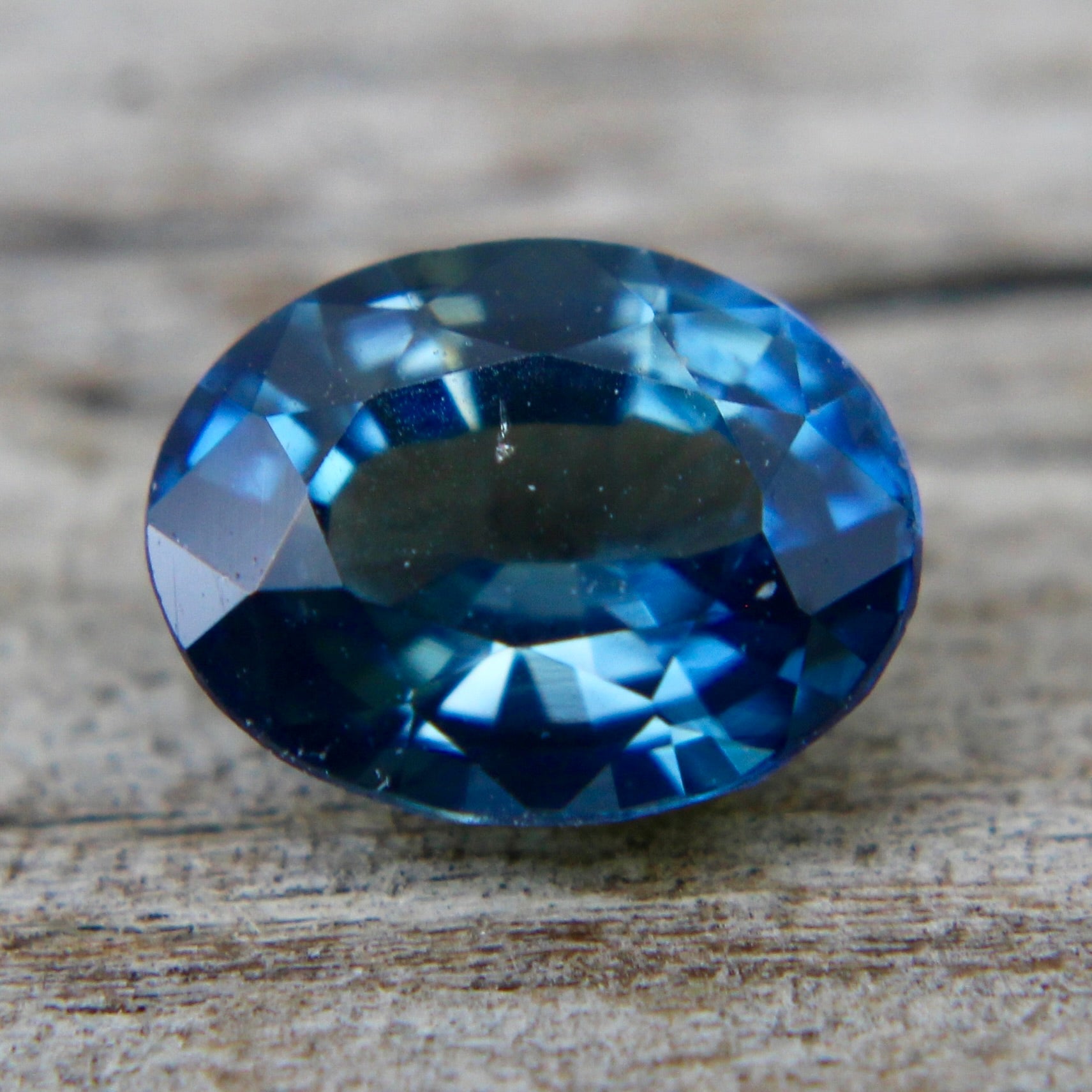 Natural Blue Green Sapphire - Sapphirepal