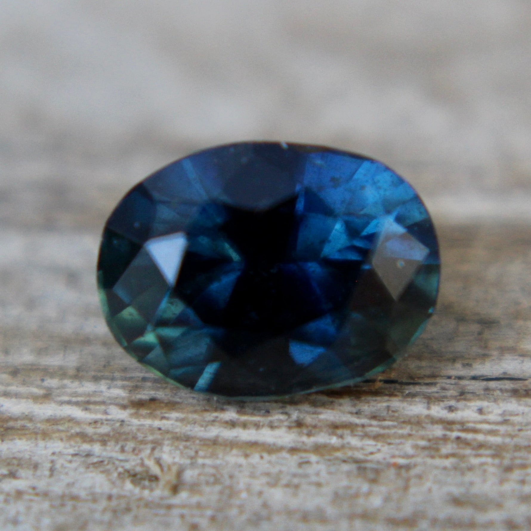 Natural Blue Green Sapphire - Sapphirepal