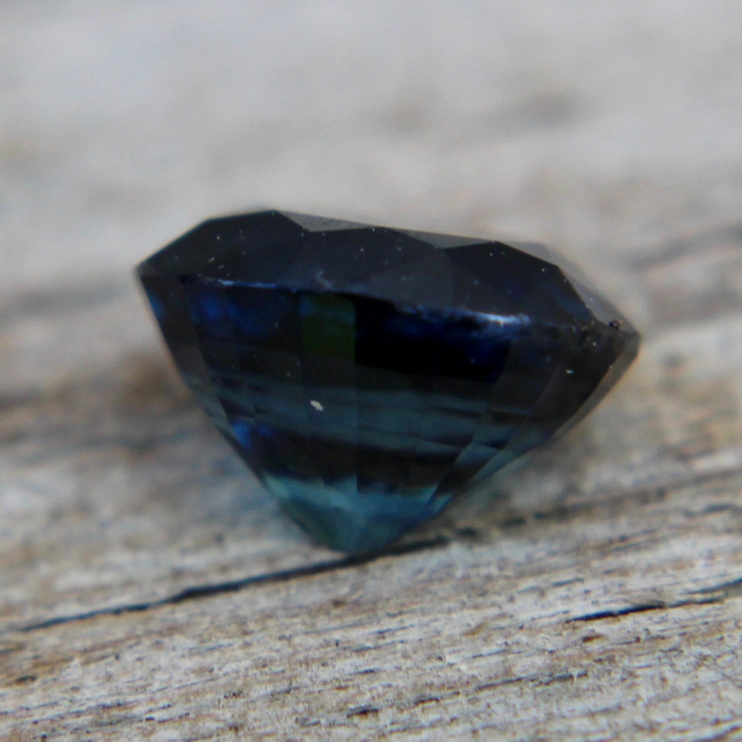Natural Blue Green Sapphire - Sapphirepal