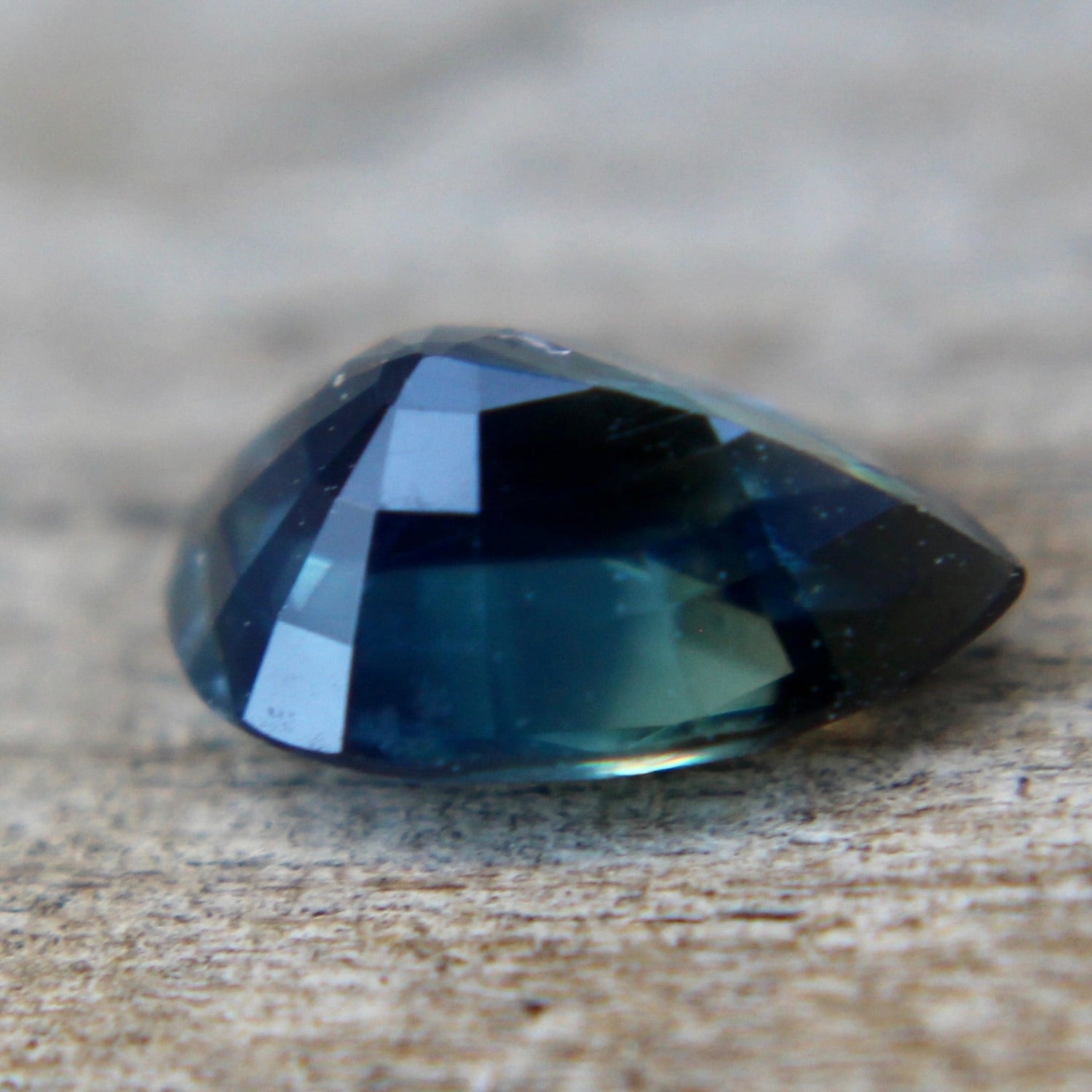 Natural Blue Green Sapphire - Sapphirepal