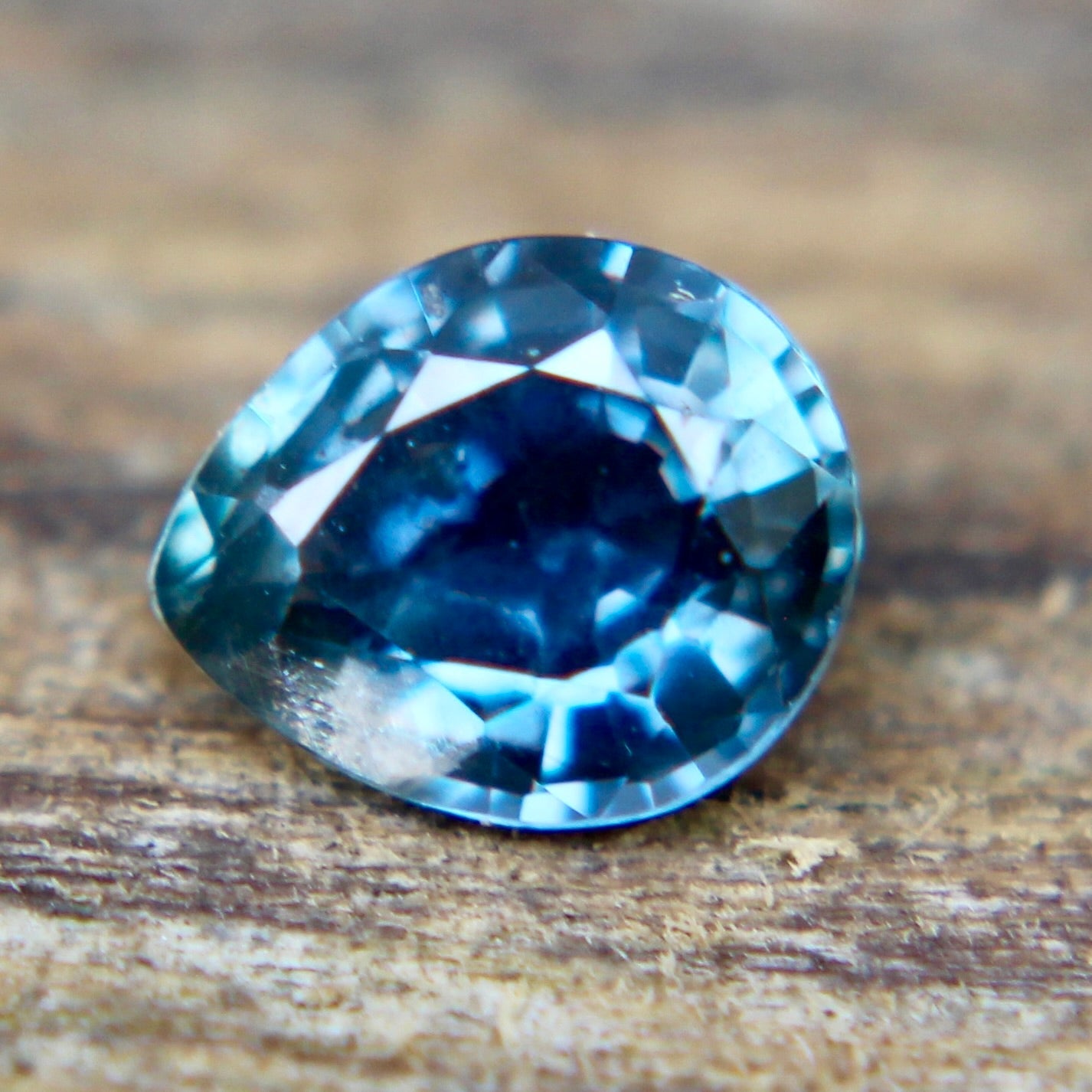 Natural Blue Green Sapphire - Sapphirepal