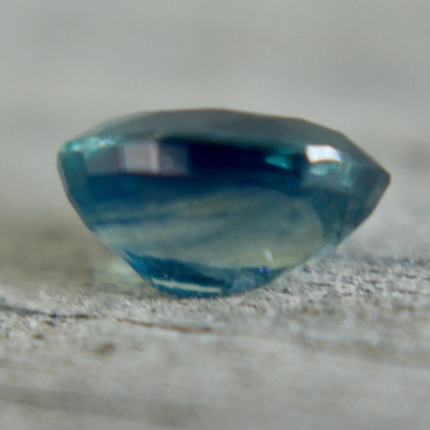 Natural Blue Green Sapphire - Sapphirepal