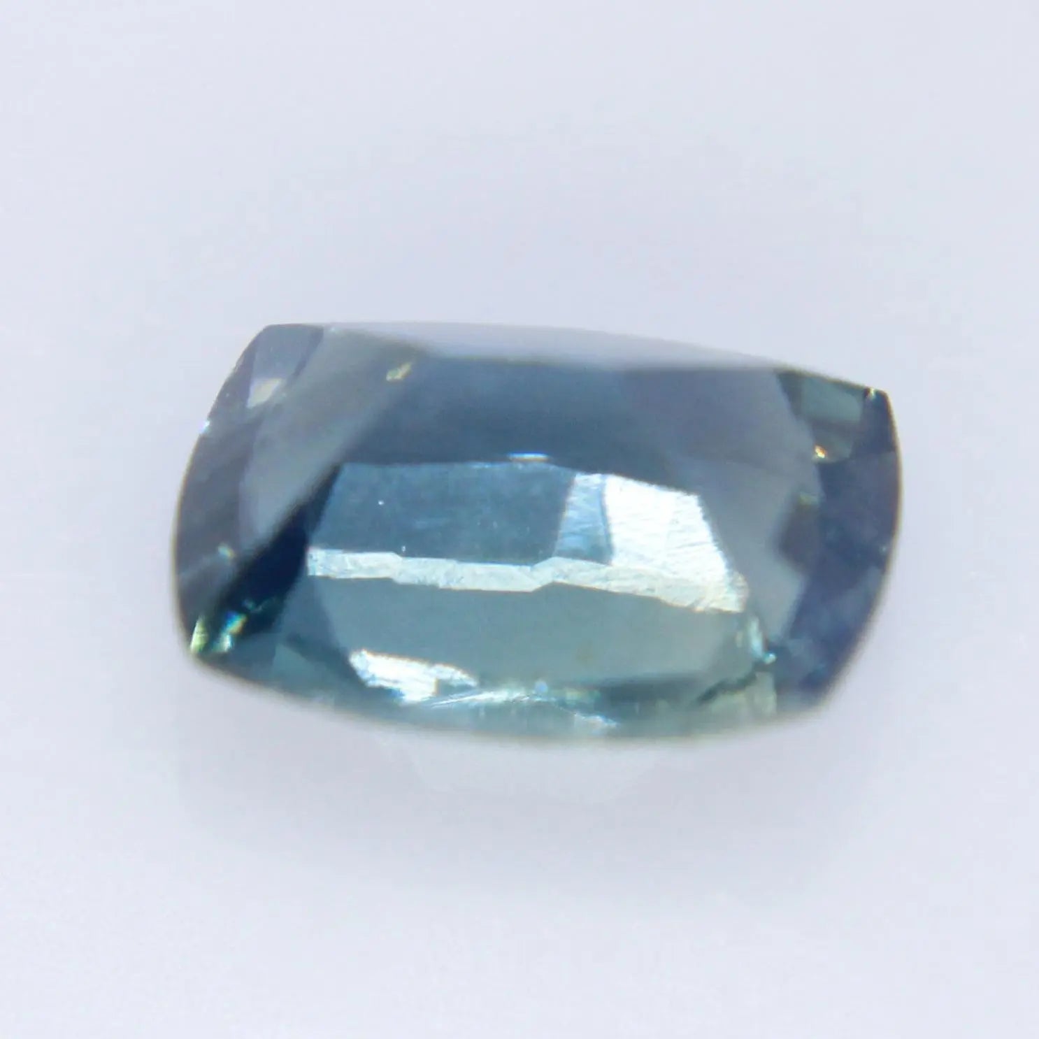 Natural Blue Green Sapphire - Sapphirepal