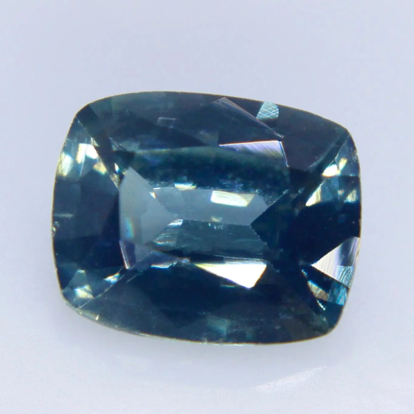 Natural Blue Green Sapphire - Sapphirepal