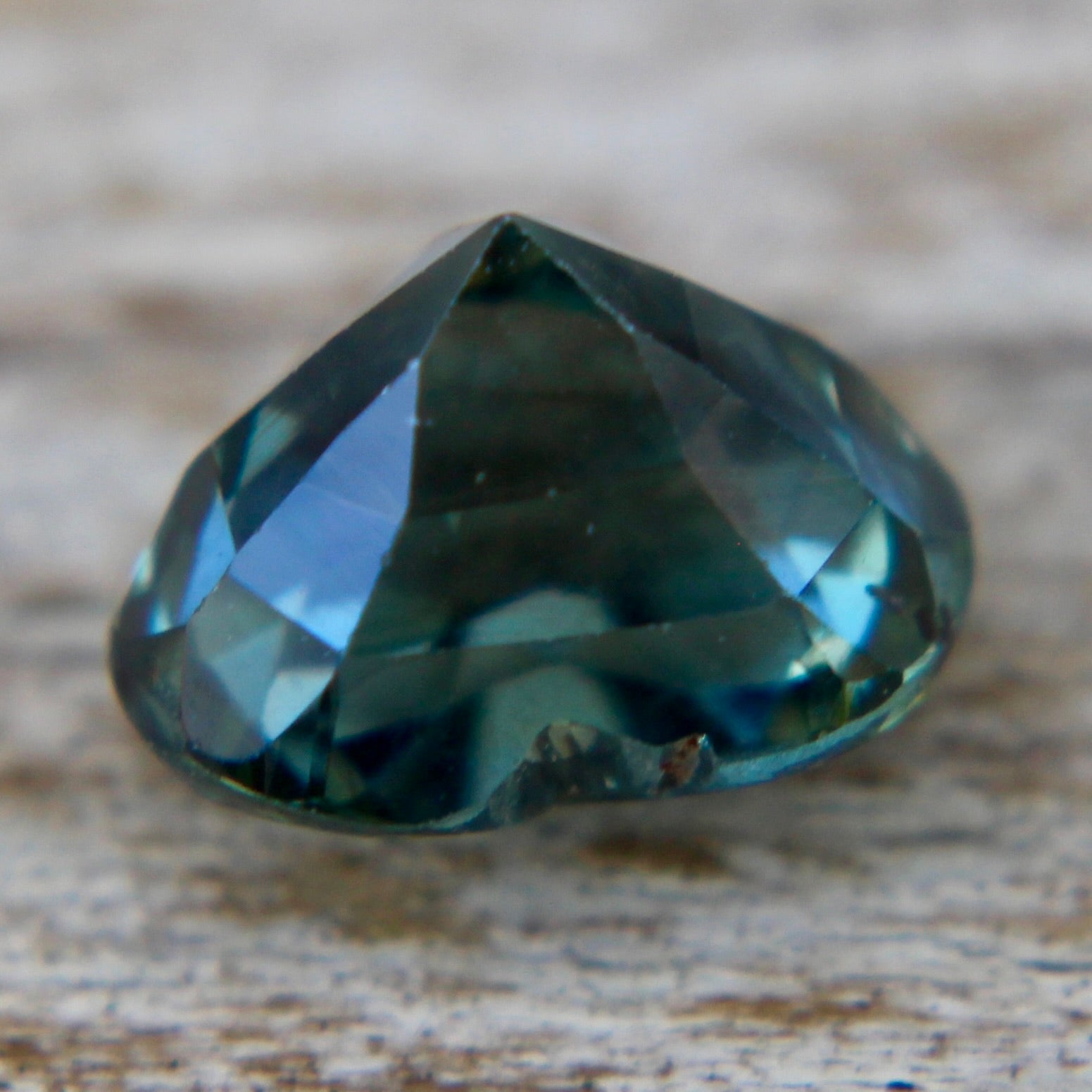 Natural Blue Green Sapphire - Sapphirepal