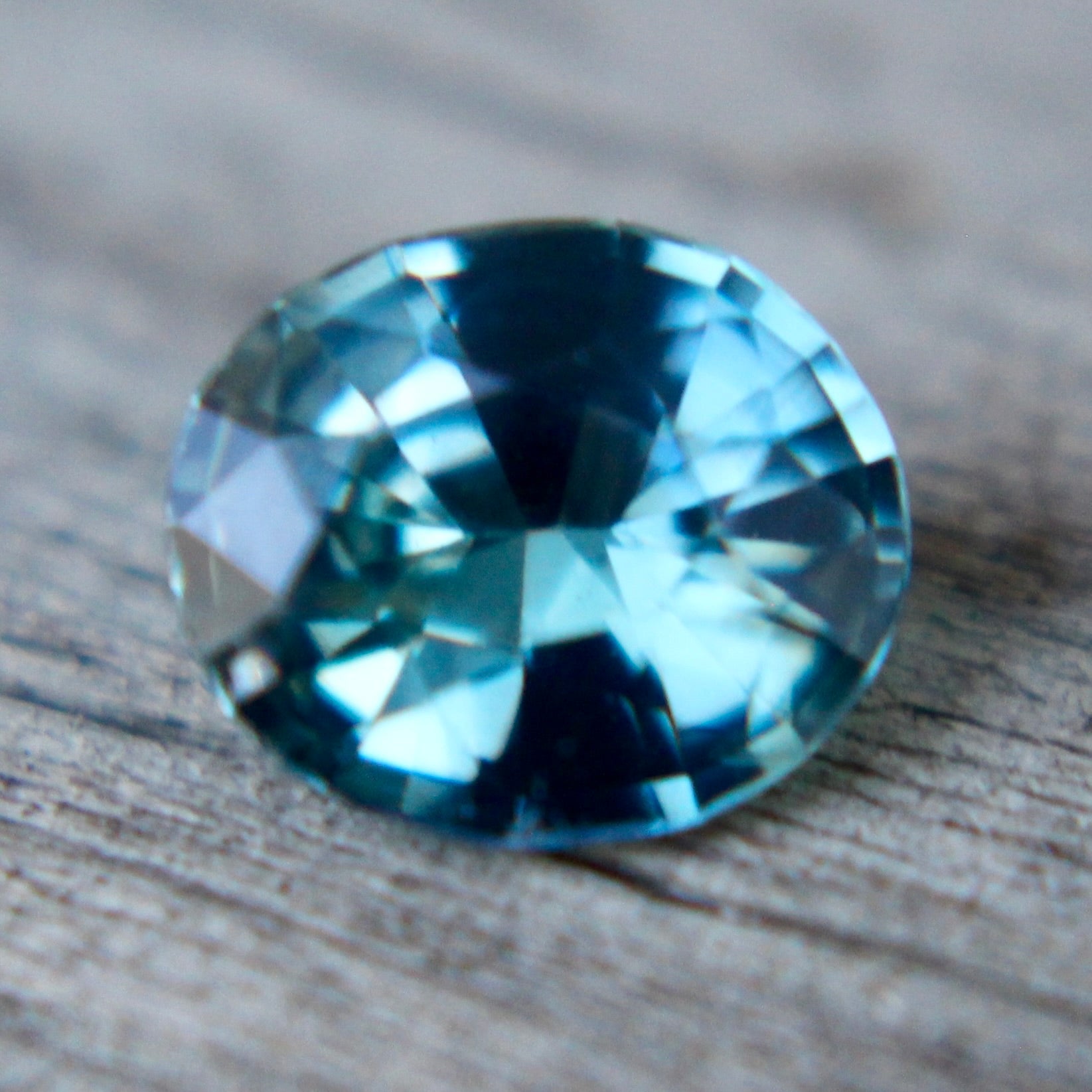 Natural Blue Green Sapphire - Sapphirepal