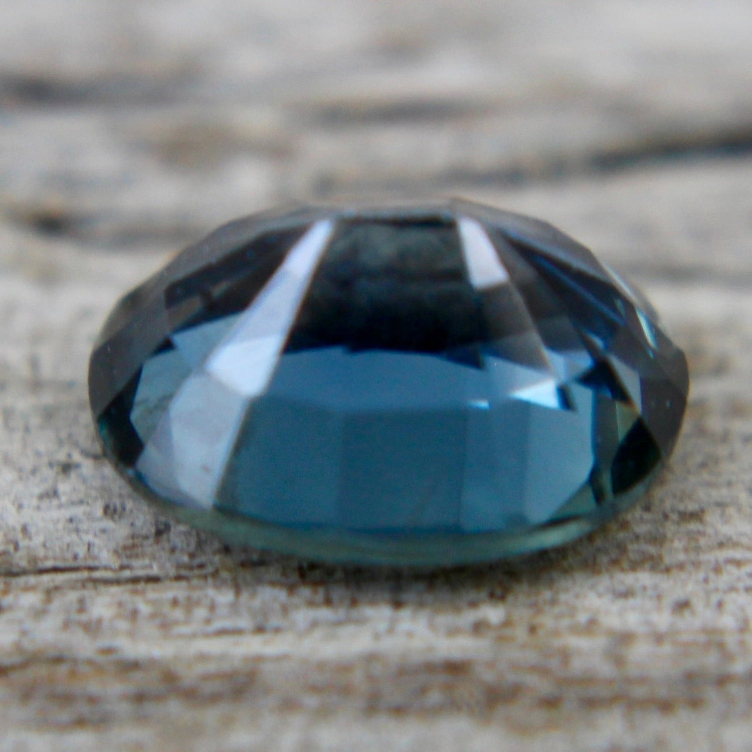Natural Blue Green Sapphire - Sapphirepal