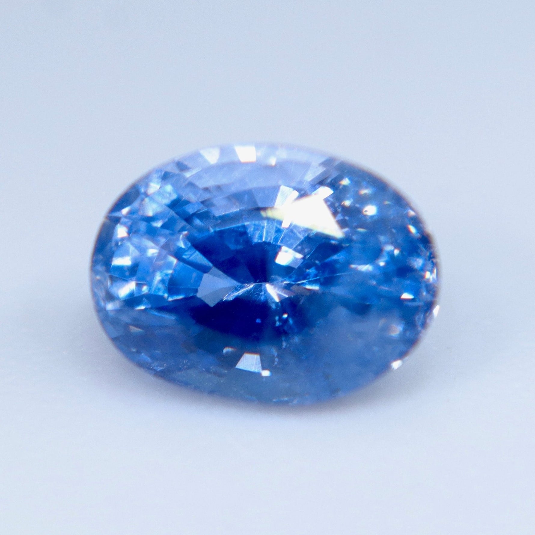 Natural Blue Sapphire 0.77 Carat – Unheated Oval Cut Ceylon Sapphire Gemstone - Sapphirepal