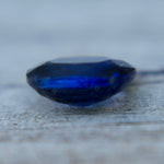 Natural blue sapphire 1.04 ct with SI clarity