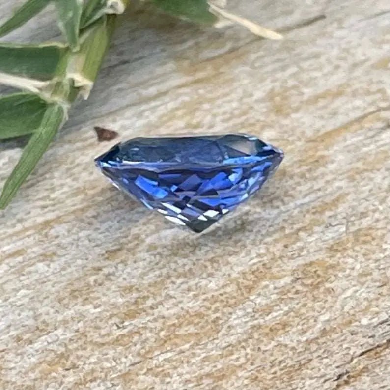 Natural Blue Sapphire – 1.15 Carat Oval Cut | Ceylon Gemstone - Sapphirepal