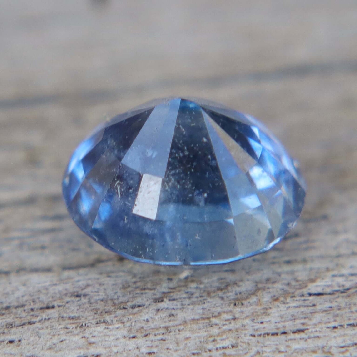 Natural Blue Sapphire – 1.40 Carat Oval Cut | Ceylon Gemstone - Sapphirepal