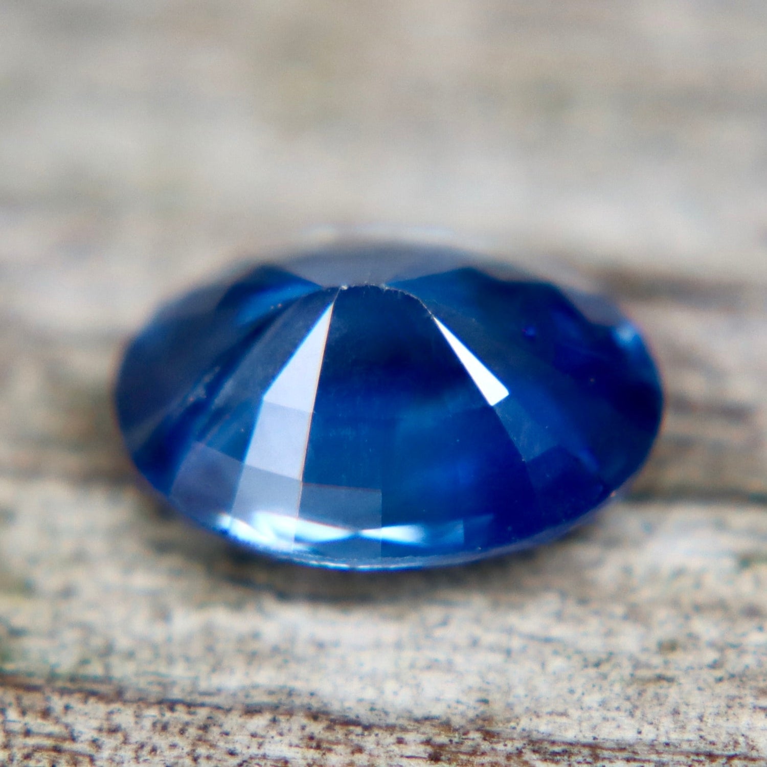 Natural Blue Sapphire (Ceylon) — 1.29 Carat Oval Cut Loose Sapphire Stone - Sapphirepal