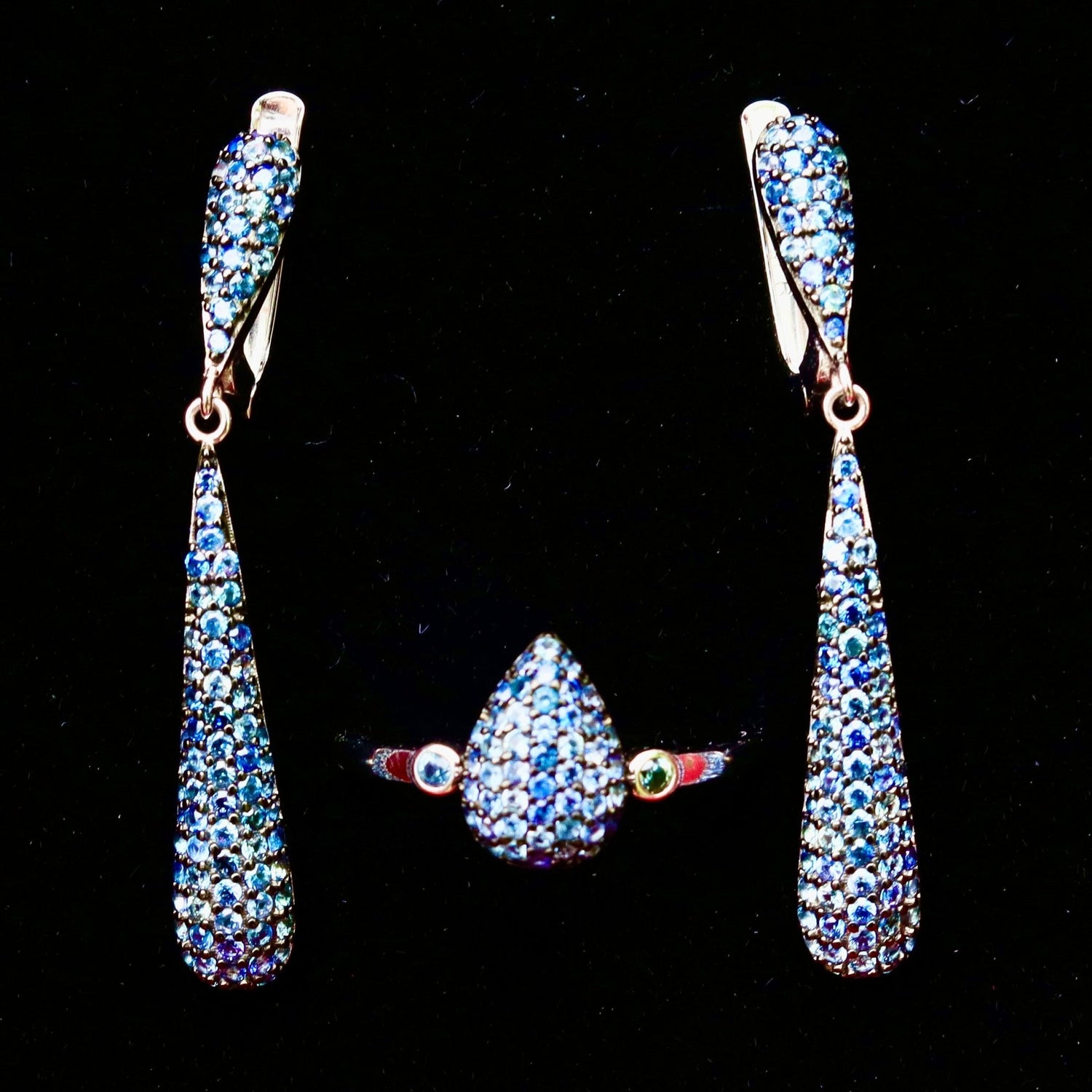 Natural Blue Sapphire Silver Jewelry Set – Ring, Earrings & Pendant | Earth - Sourced Gemstones - Sapphirepal