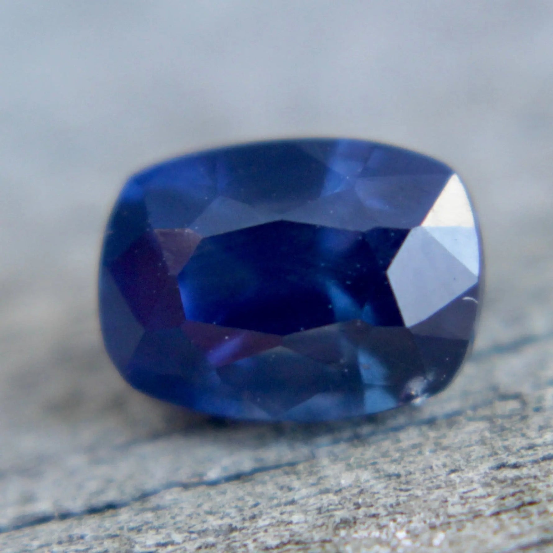 Natural Blue Sapphire - Sapphirepal