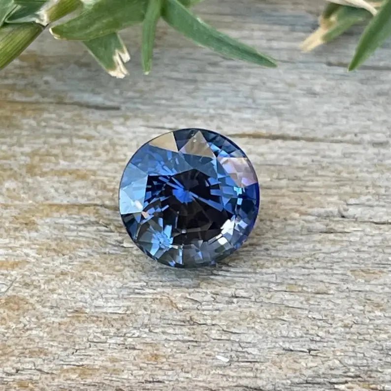 Natural Blue Sapphire - Sapphirepal
