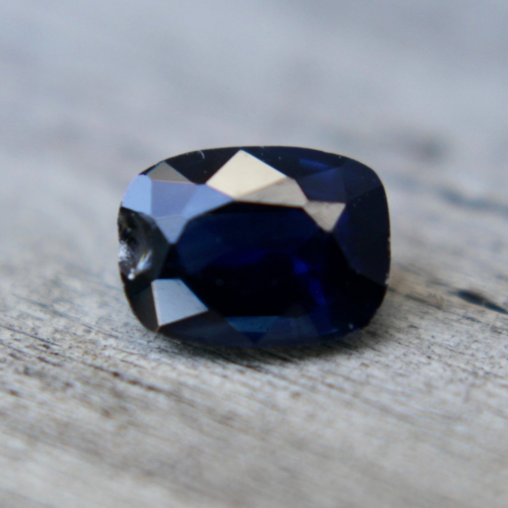 Natural Blue Sapphire - Sapphirepal