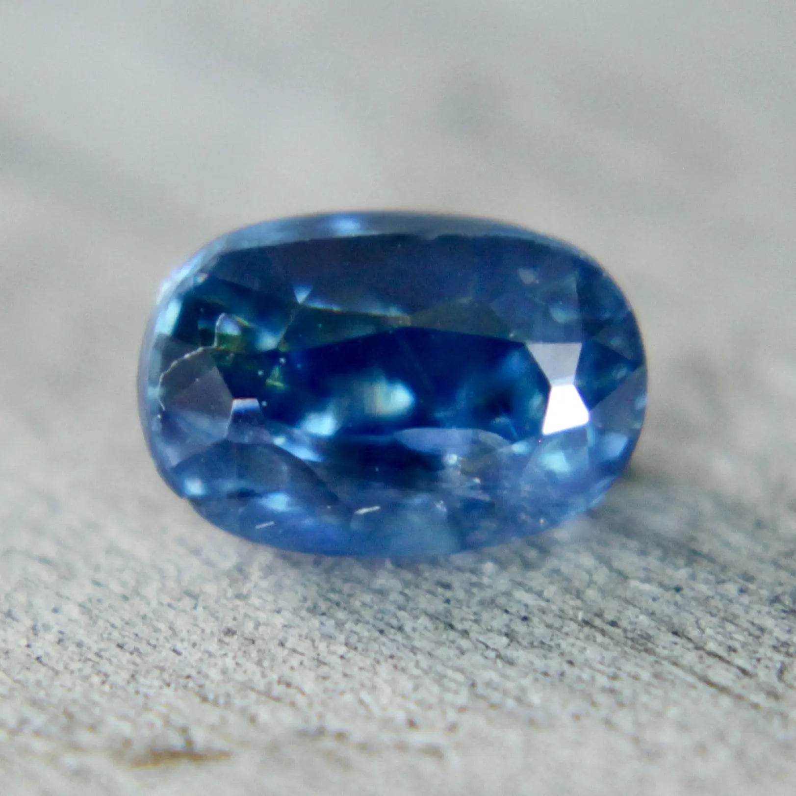 Natural Blue Sapphire - Sapphirepal