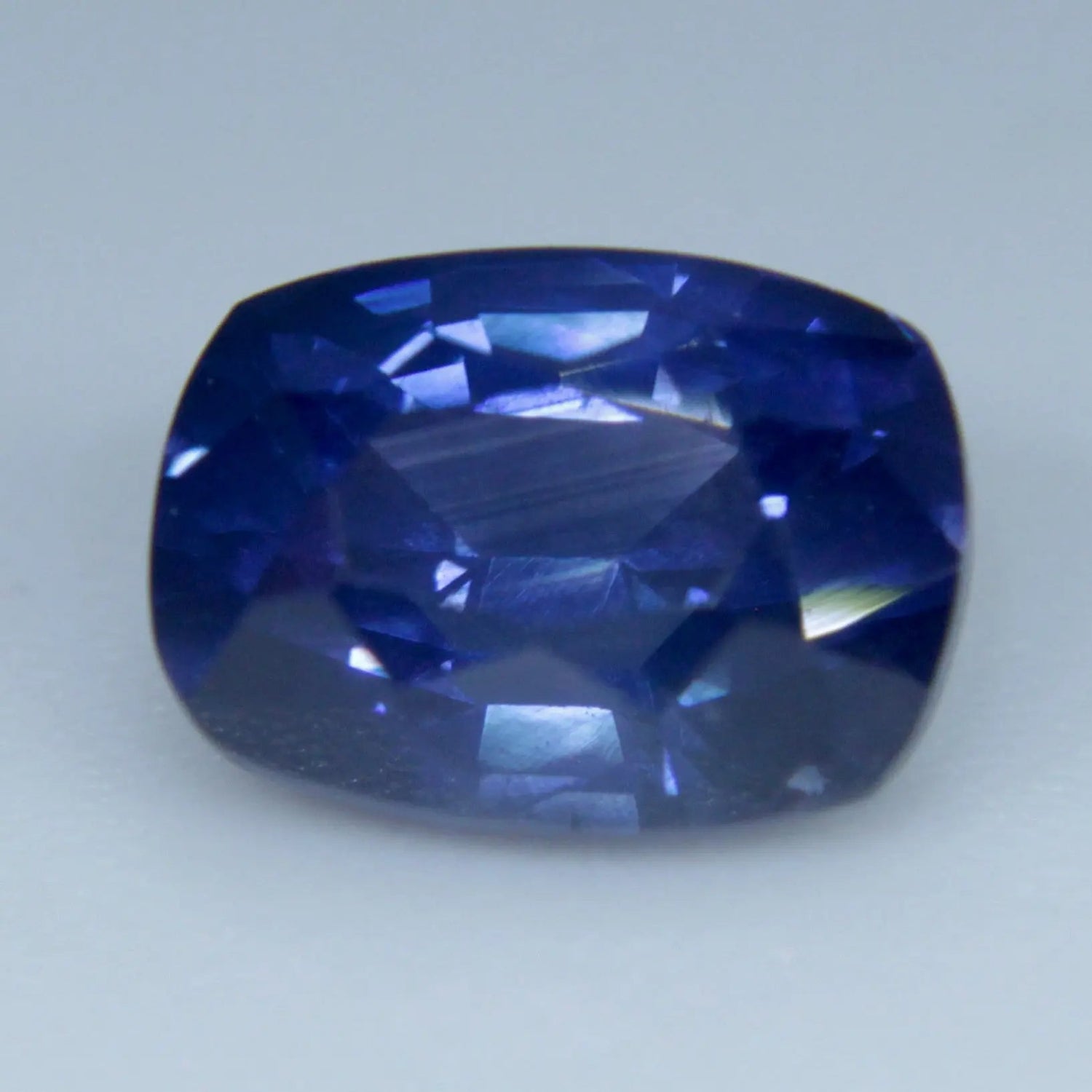 Natural Blue Sapphire - Sapphirepal