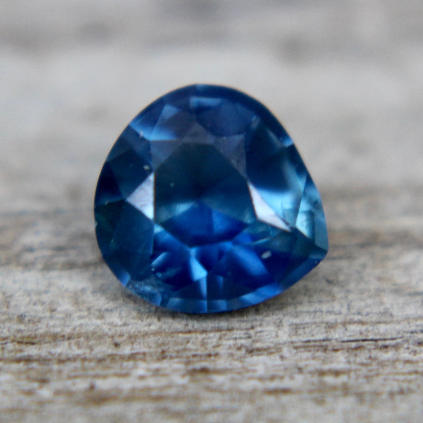 Natural Blue Sapphire - Sapphirepal