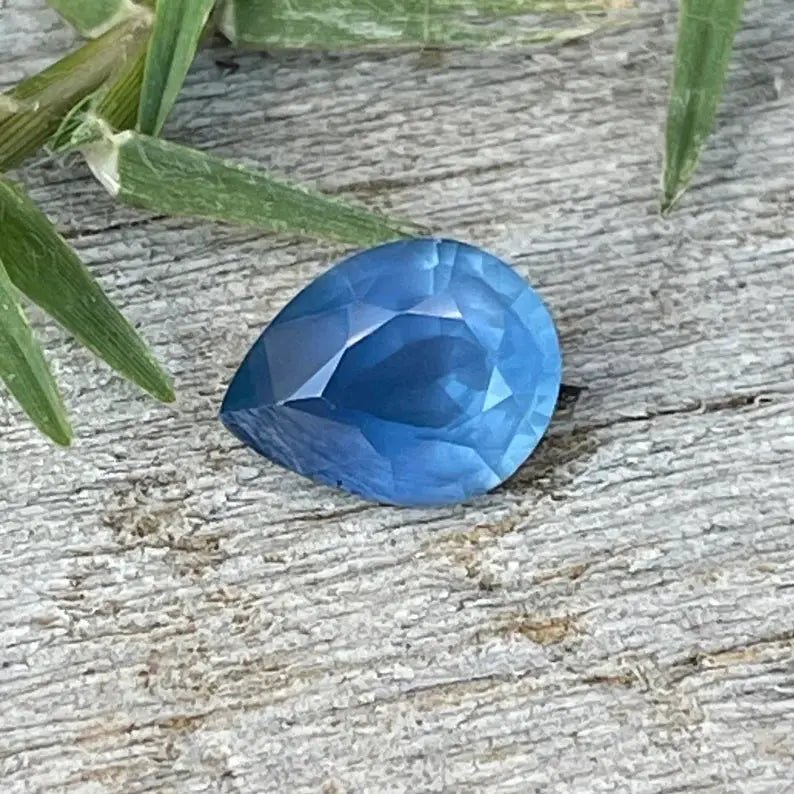 Natural Blue Sapphire - Sapphirepal