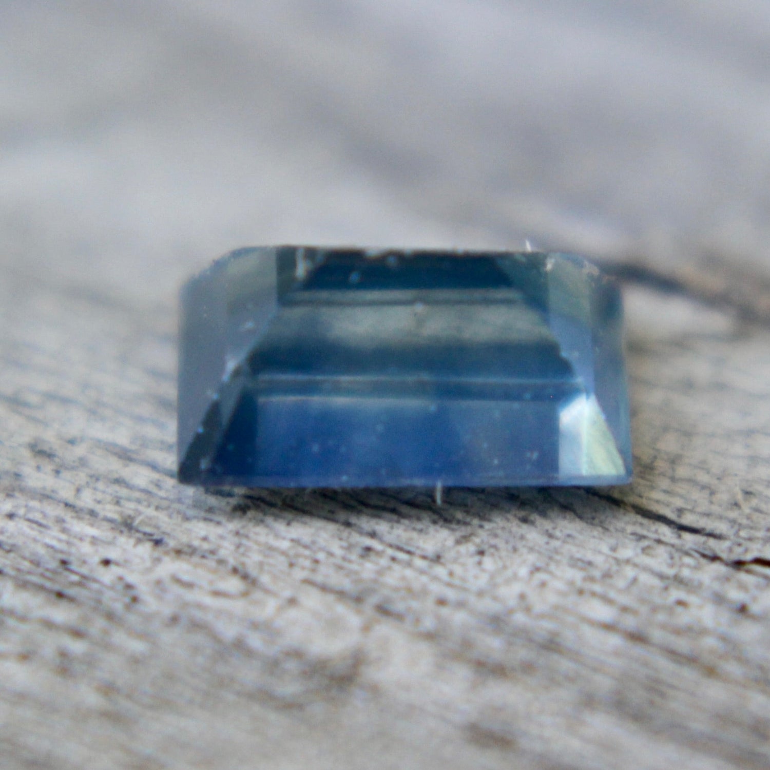 Baguette cut blue sapphire 0.51ct loose faceted gemstone for engagement ring designs