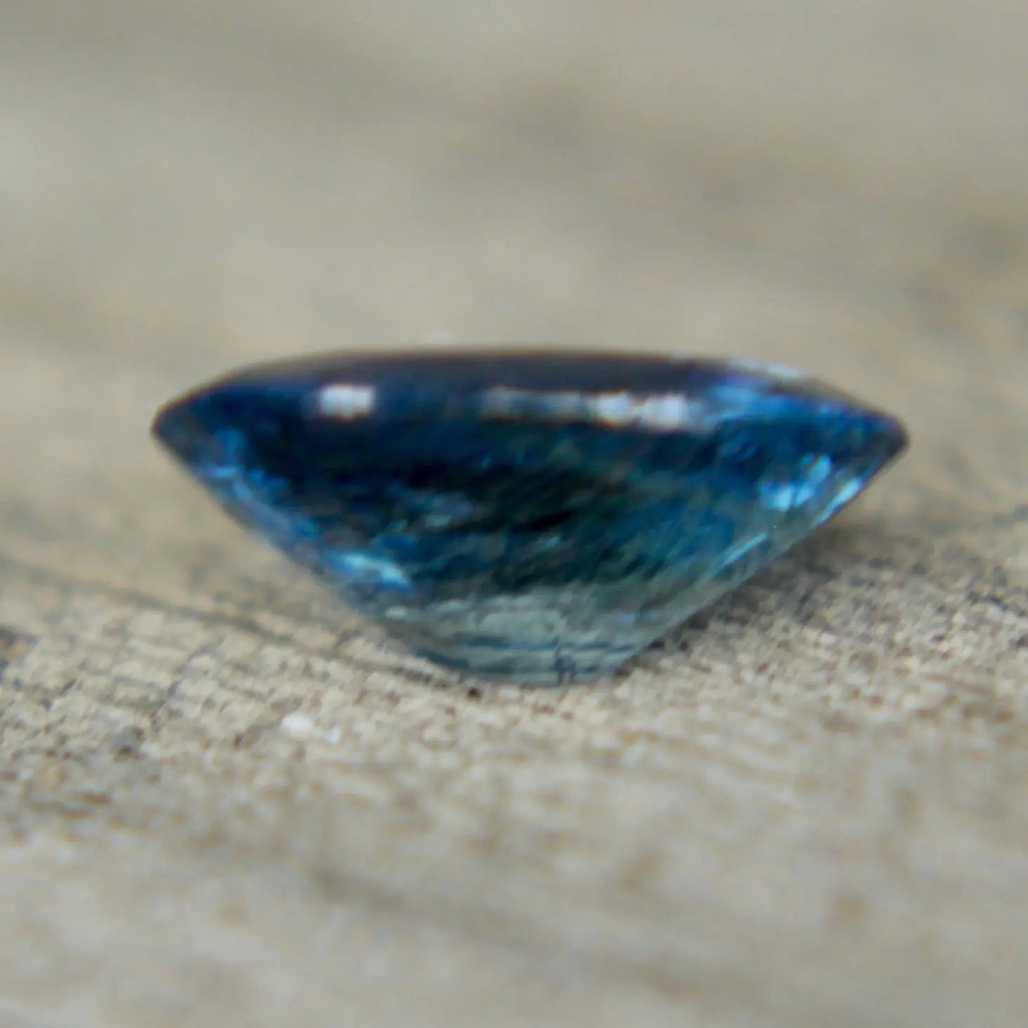 Natural Blue Sapphire - Sapphirepal