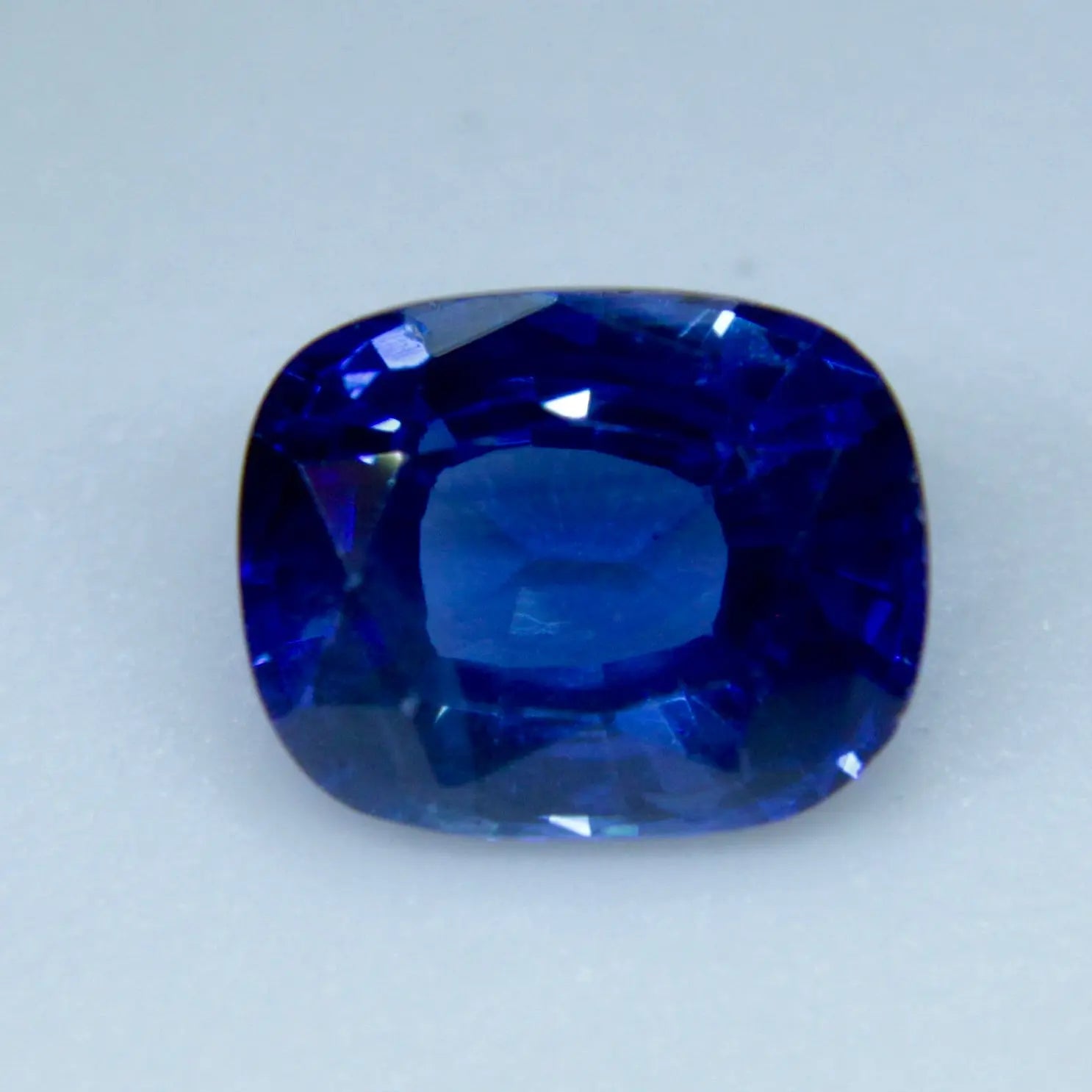 Natural Blue Sapphire - Sapphirepal