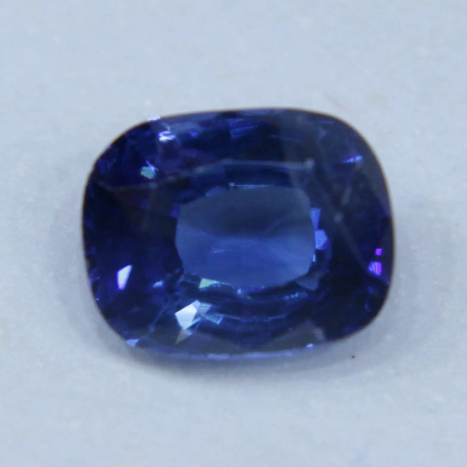 Natural Blue Sapphire - Sapphirepal
