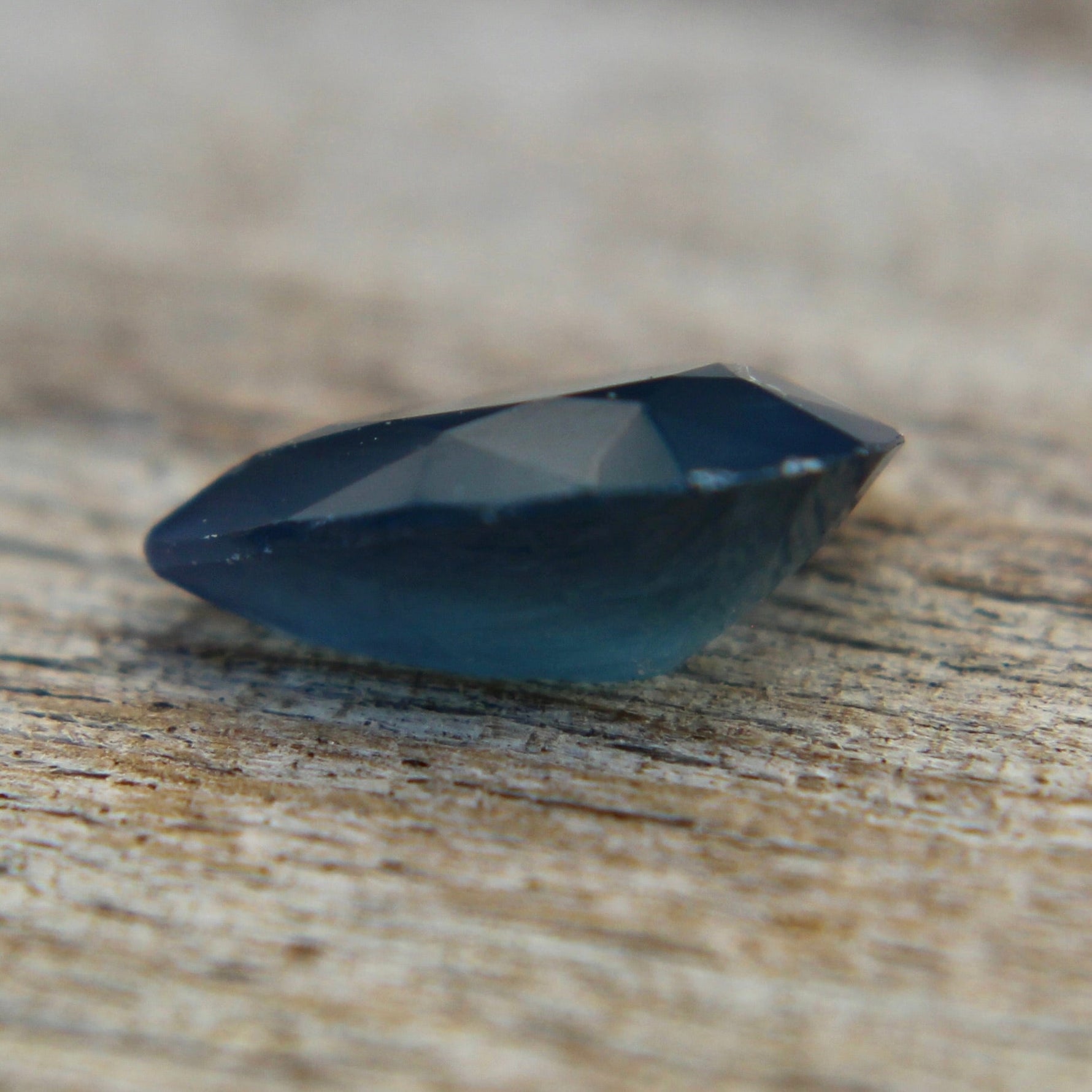Natural Blue Sapphire - Sapphirepal