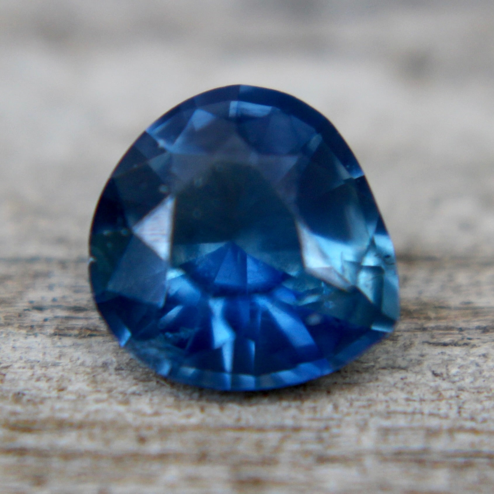 Natural Blue Sapphire - Sapphirepal