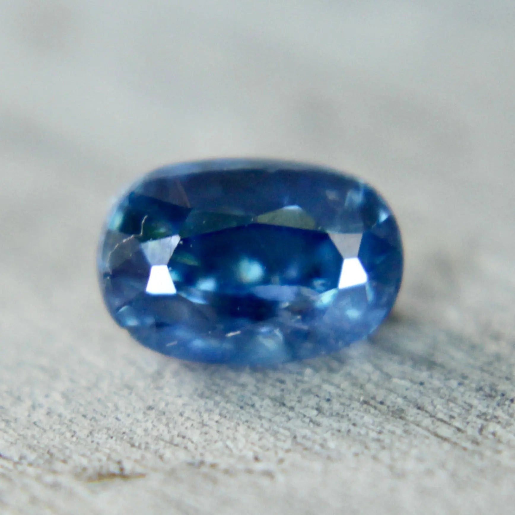 Natural Blue Sapphire - Sapphirepal