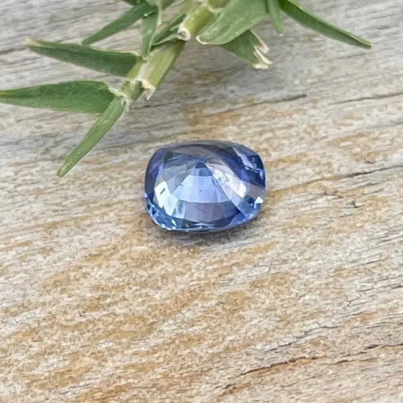 Natural Blue Sapphire - Sapphirepal