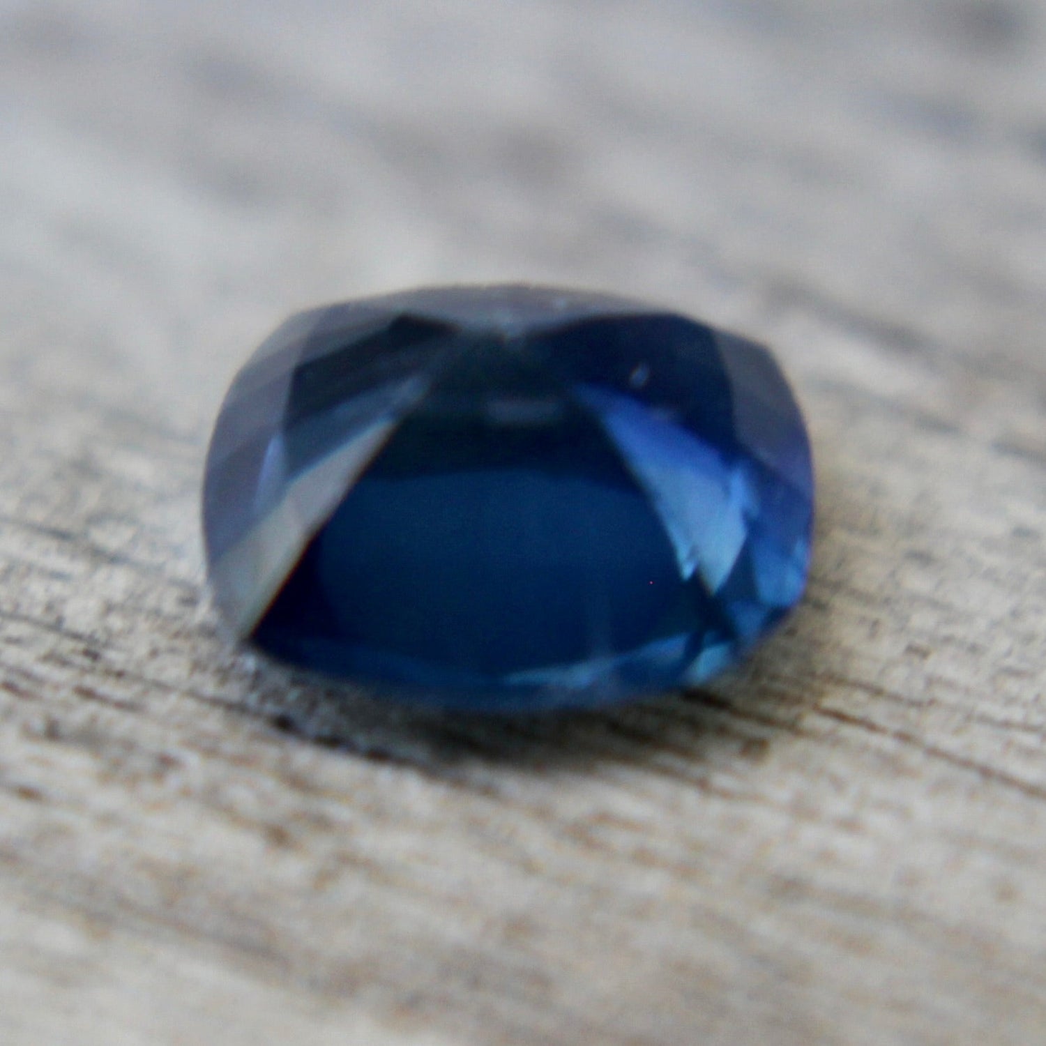 Natural Blue Sapphire - Sapphirepal