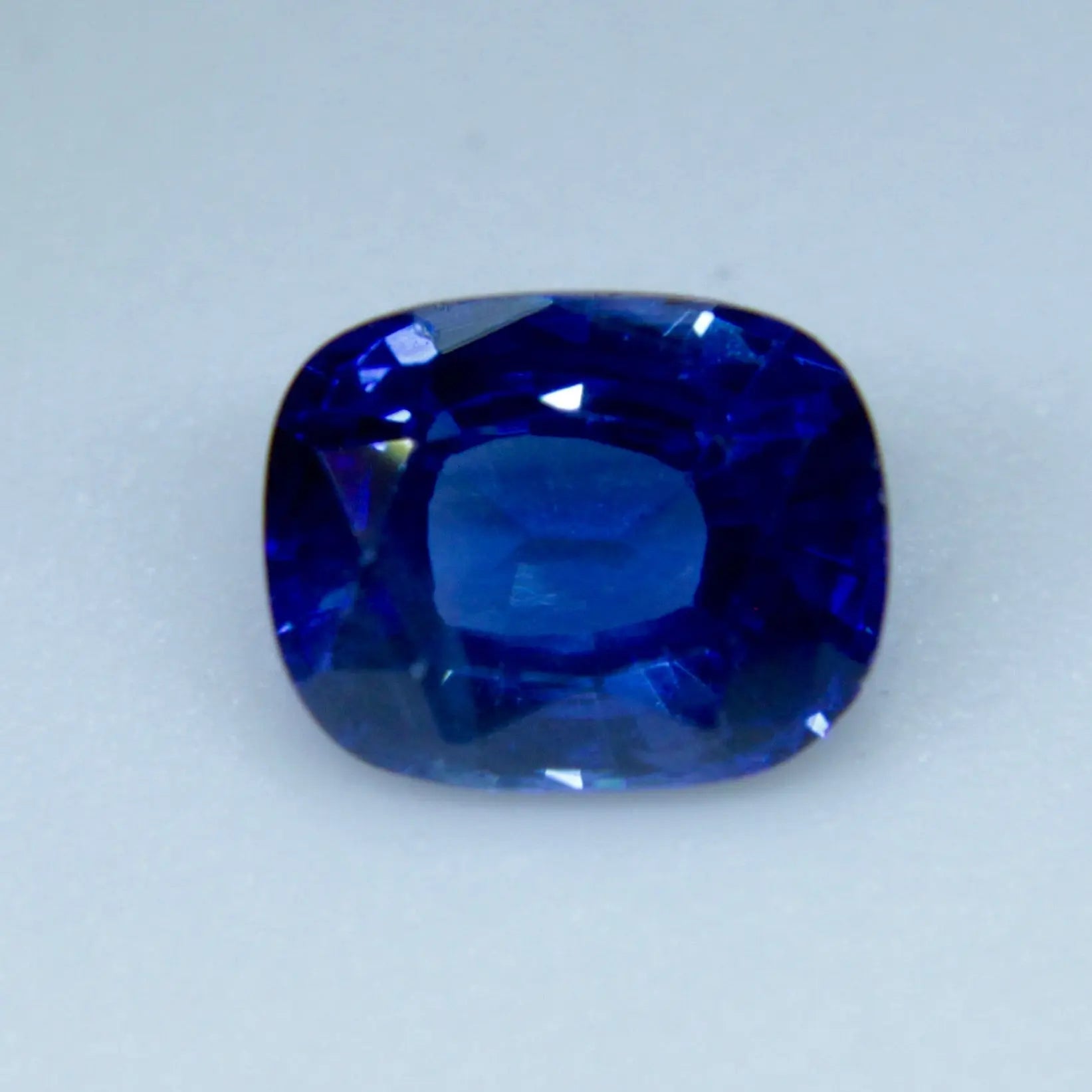 Natural Blue Sapphire - Sapphirepal