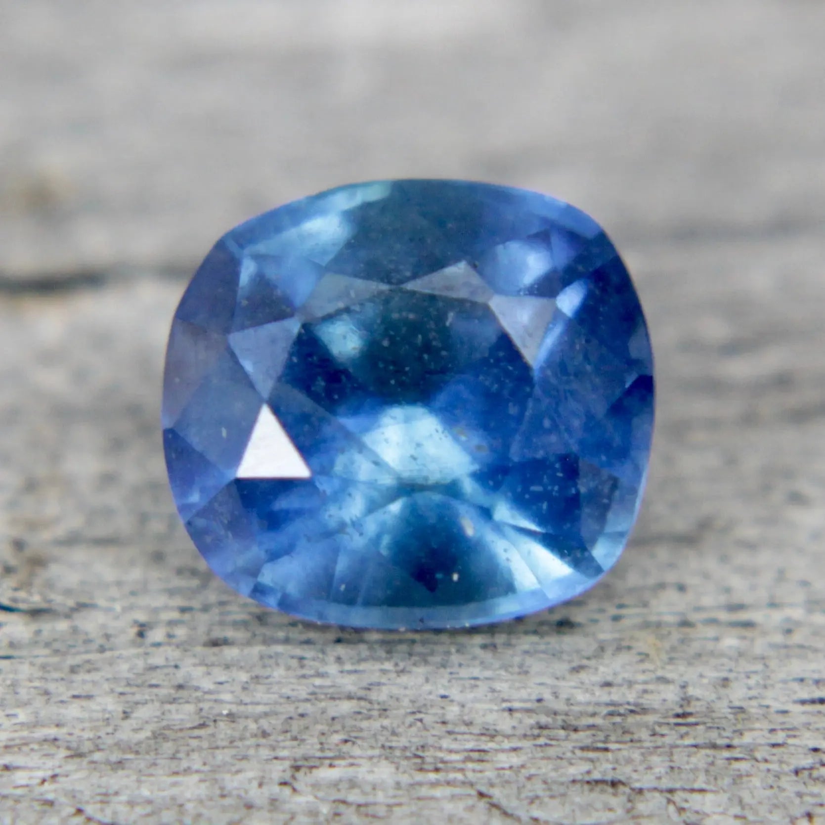 Natural Blue Sapphire - Sapphirepal