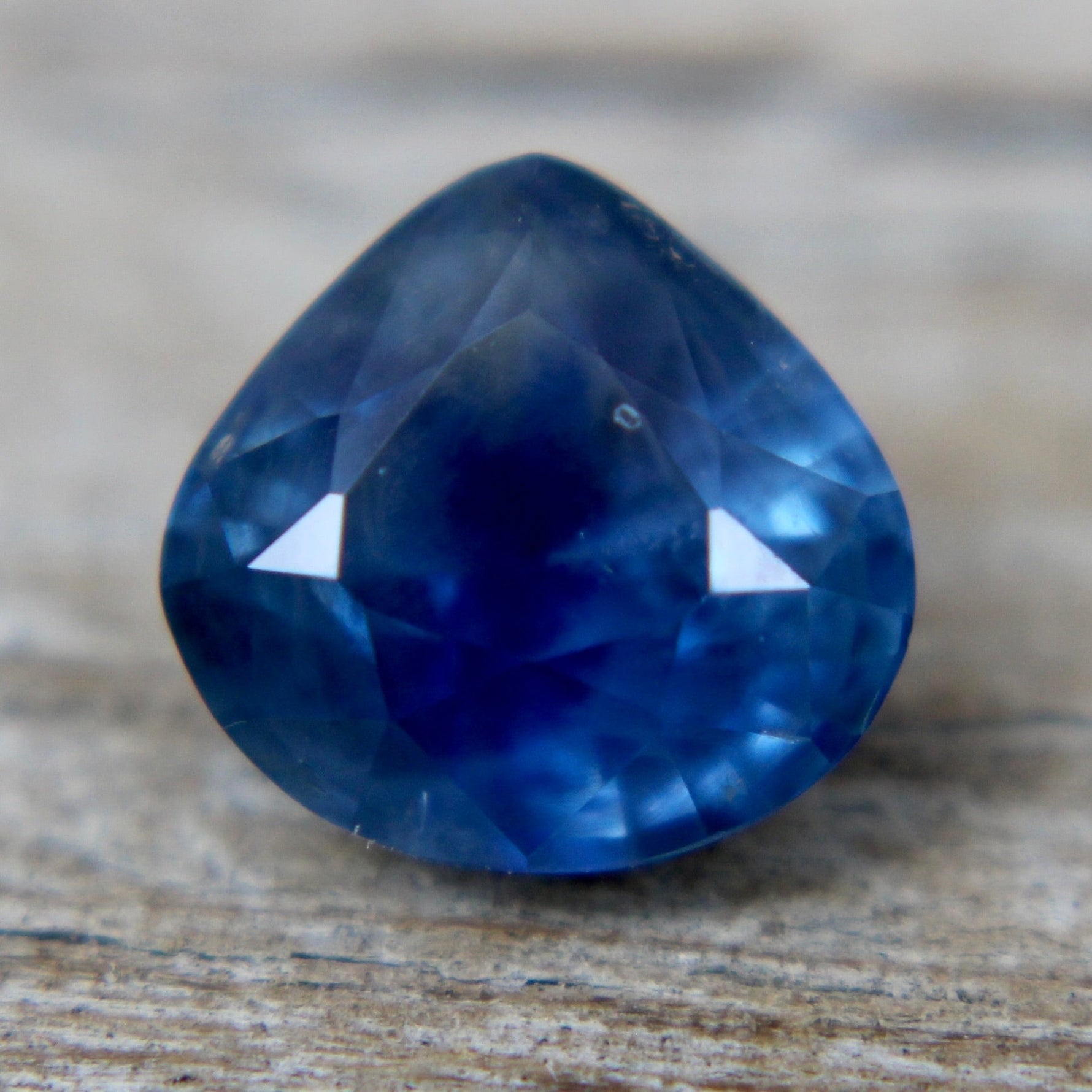 Natural Blue Sapphire - Sapphirepal