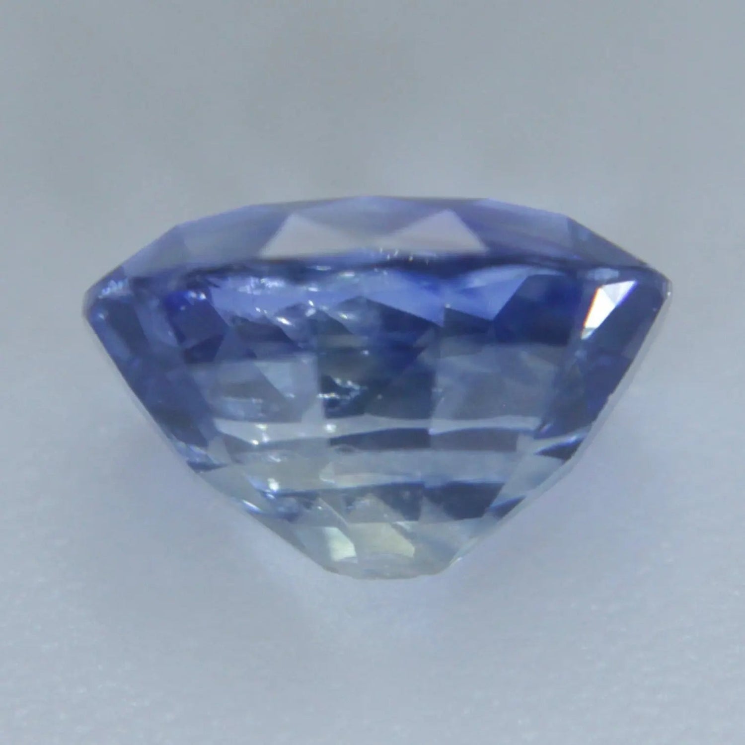 Natural Blue White Sapphire - Sapphirepal