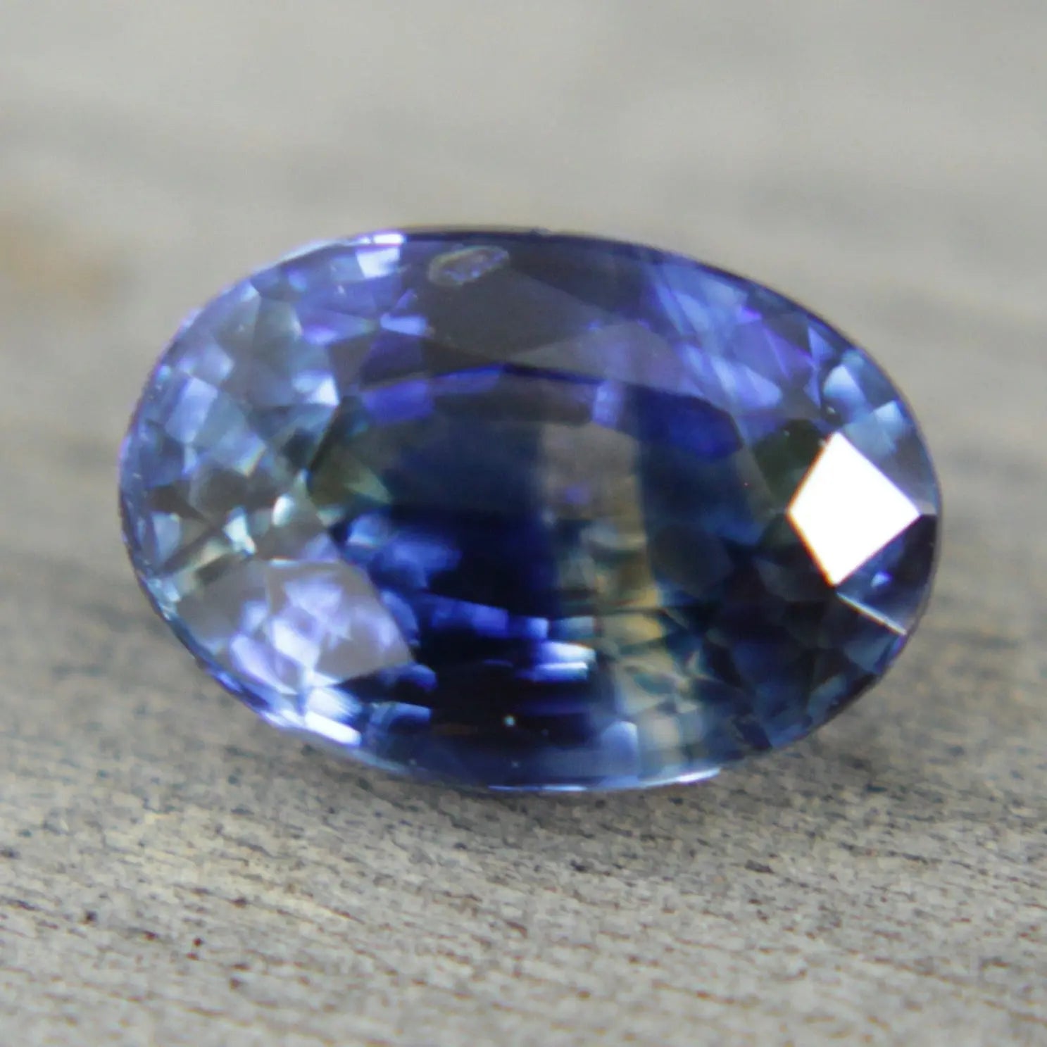 Natural Blue Yellow Sapphire - Sapphirepal