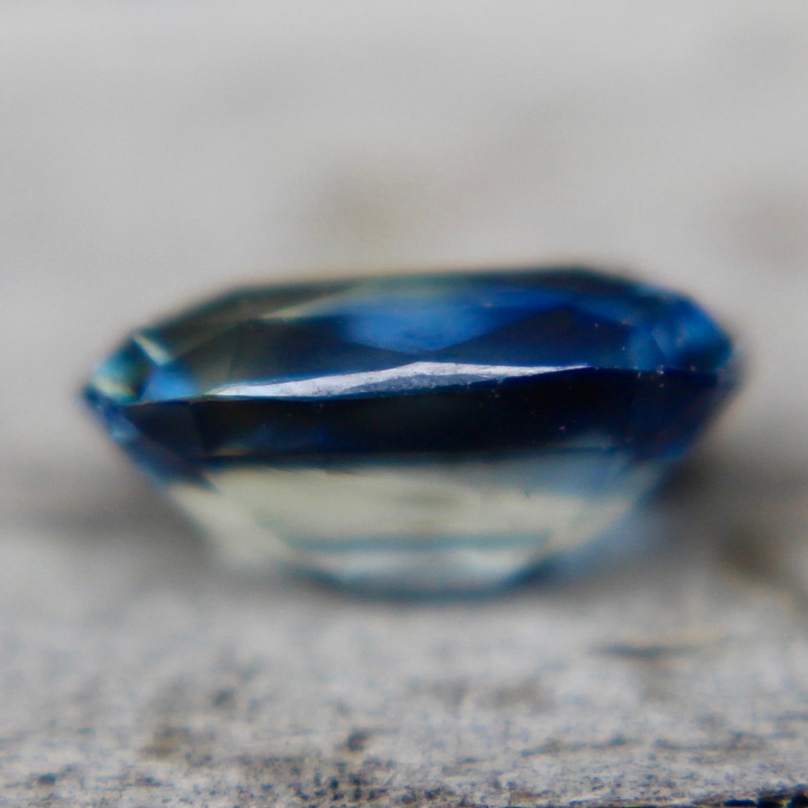Natural Blue Yellow Sapphire - Sapphirepal