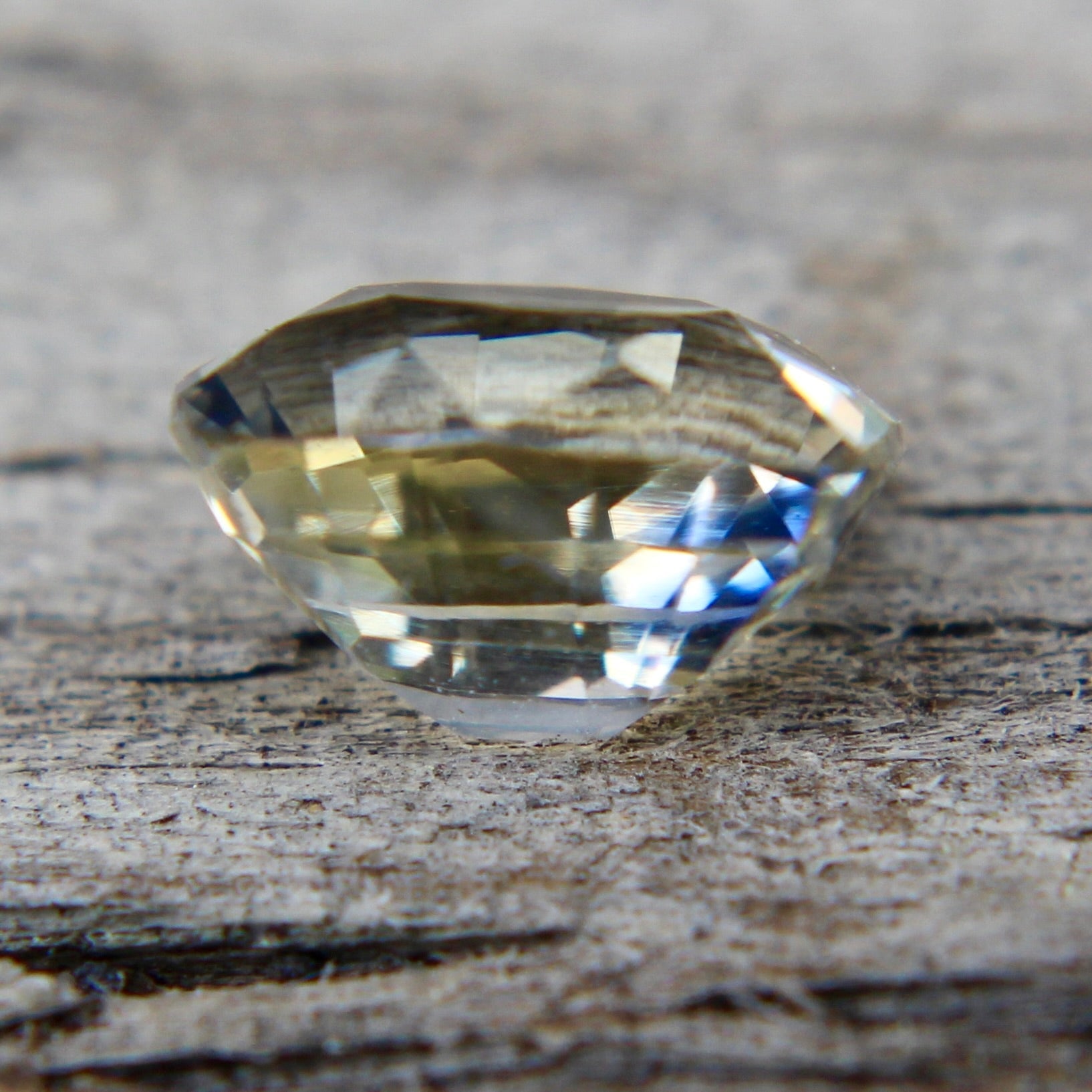 Natural Blue Yellow Sapphire - Sapphirepal