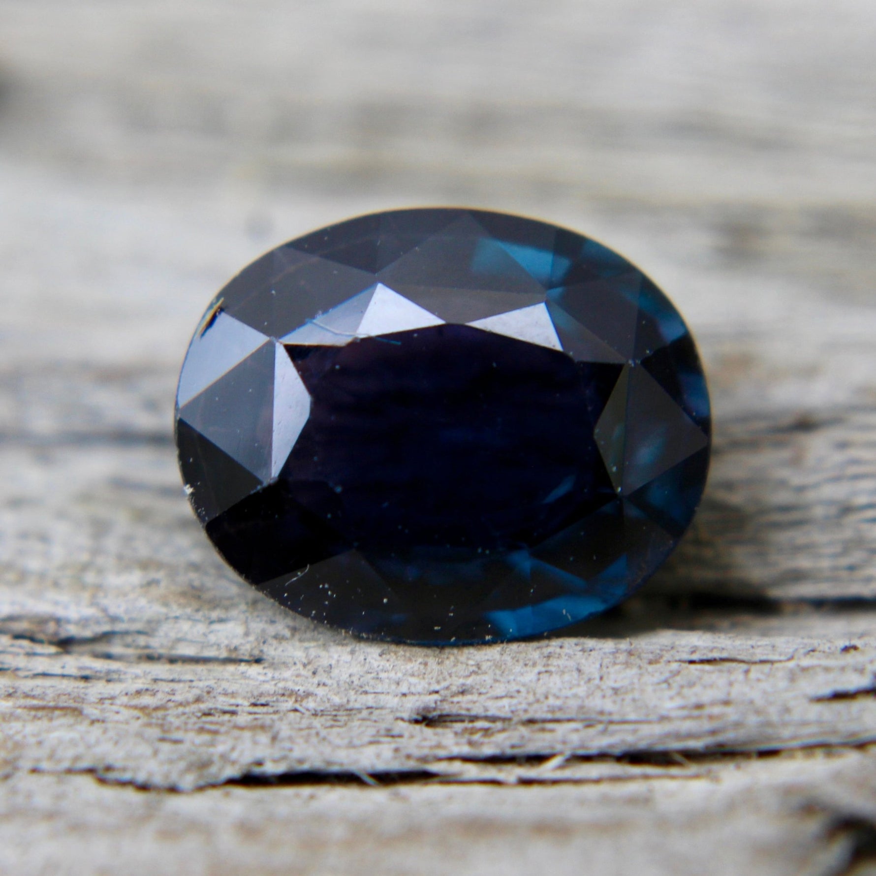 Natural Bluish Purple Sapphire - Sapphirepal