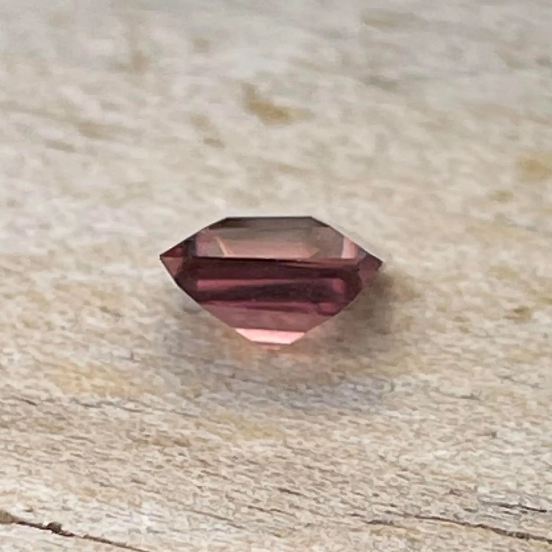 Natural Brown Sapphire - Sapphirepal