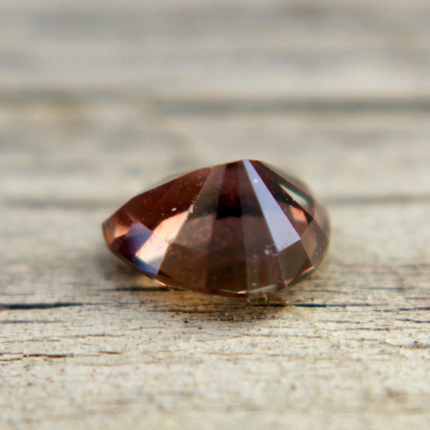 Natural Brown Sapphire - Sapphirepal