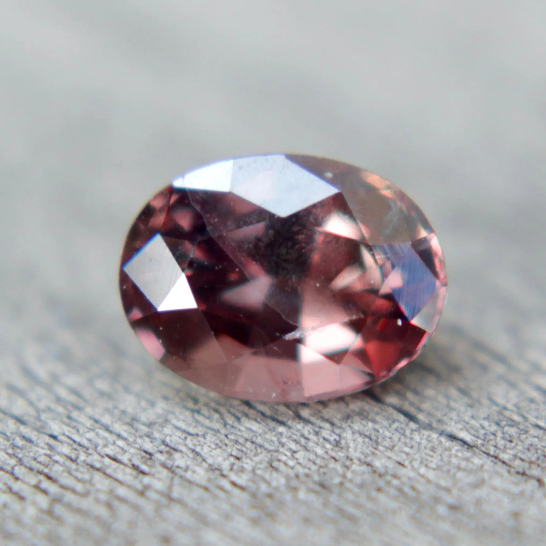 Natural Brown Sapphire - Sapphirepal