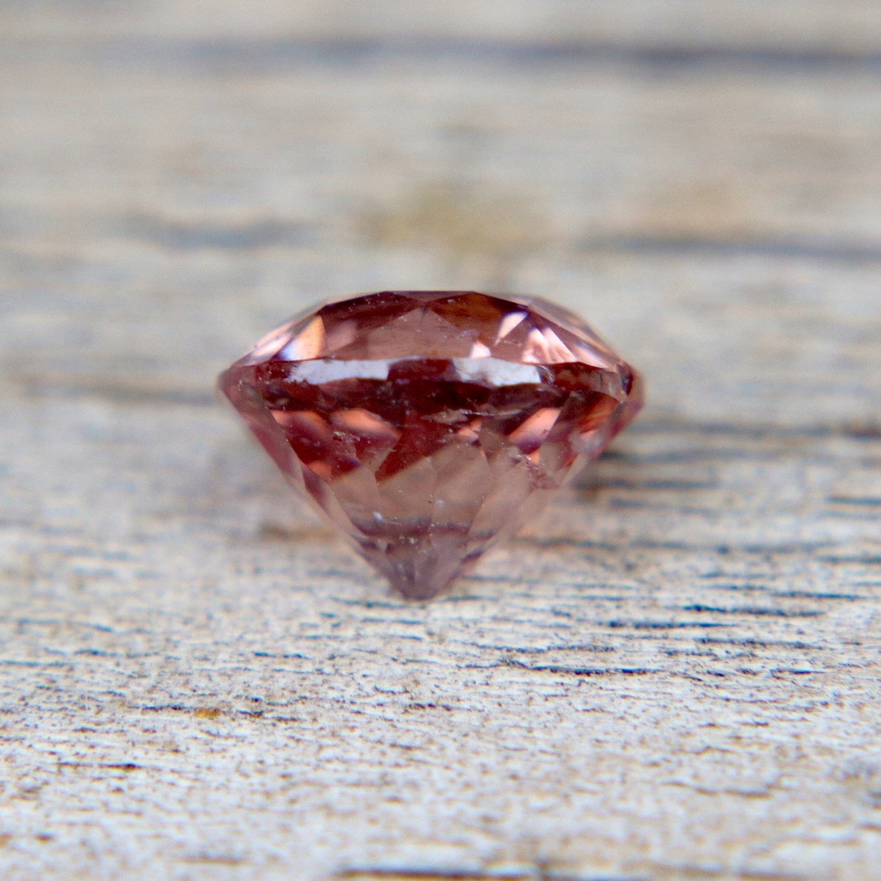 Natural Brown Zircon | Round Cut | 1.60 Carat - Sapphirepal
