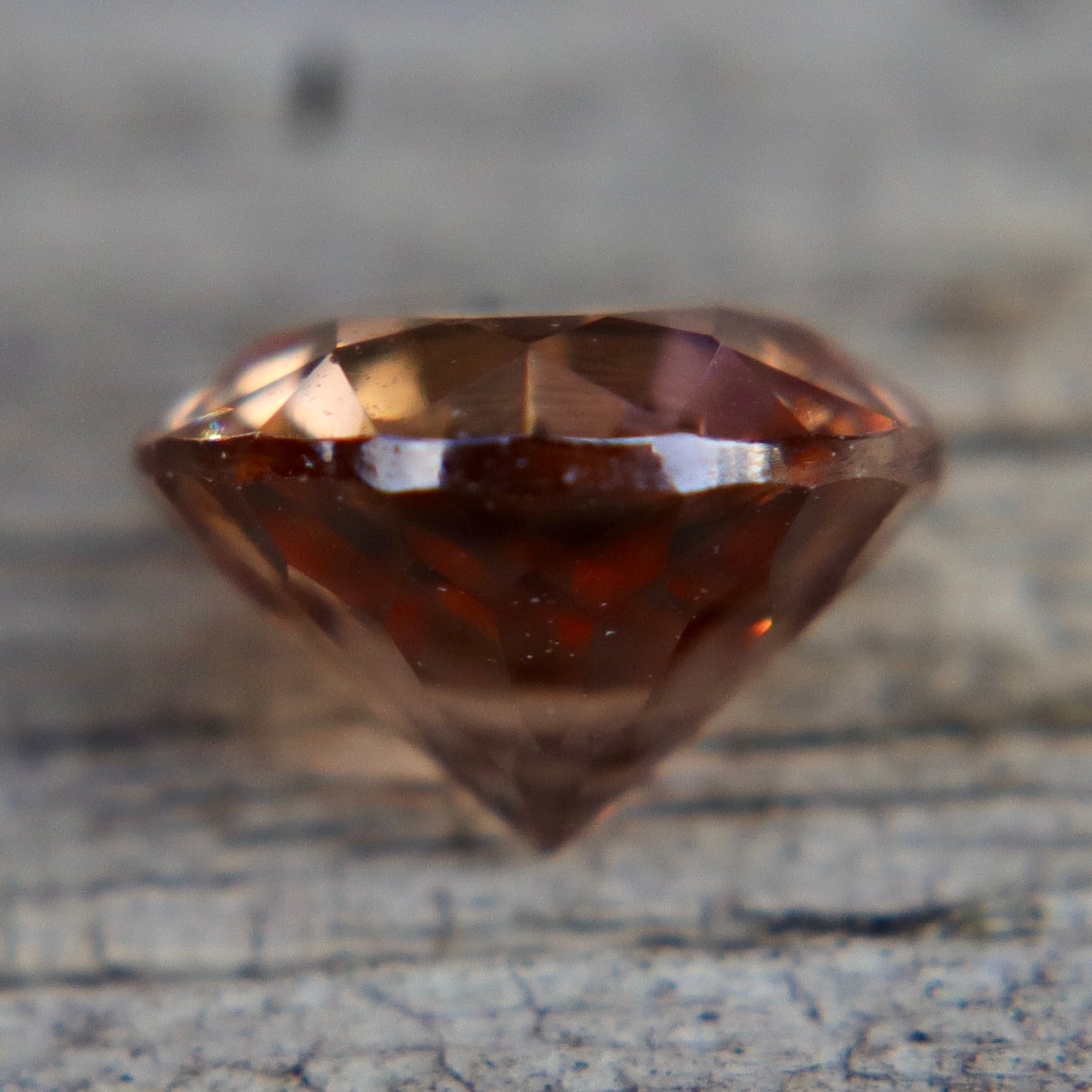 Natural Brown Zircon - Sapphirepal