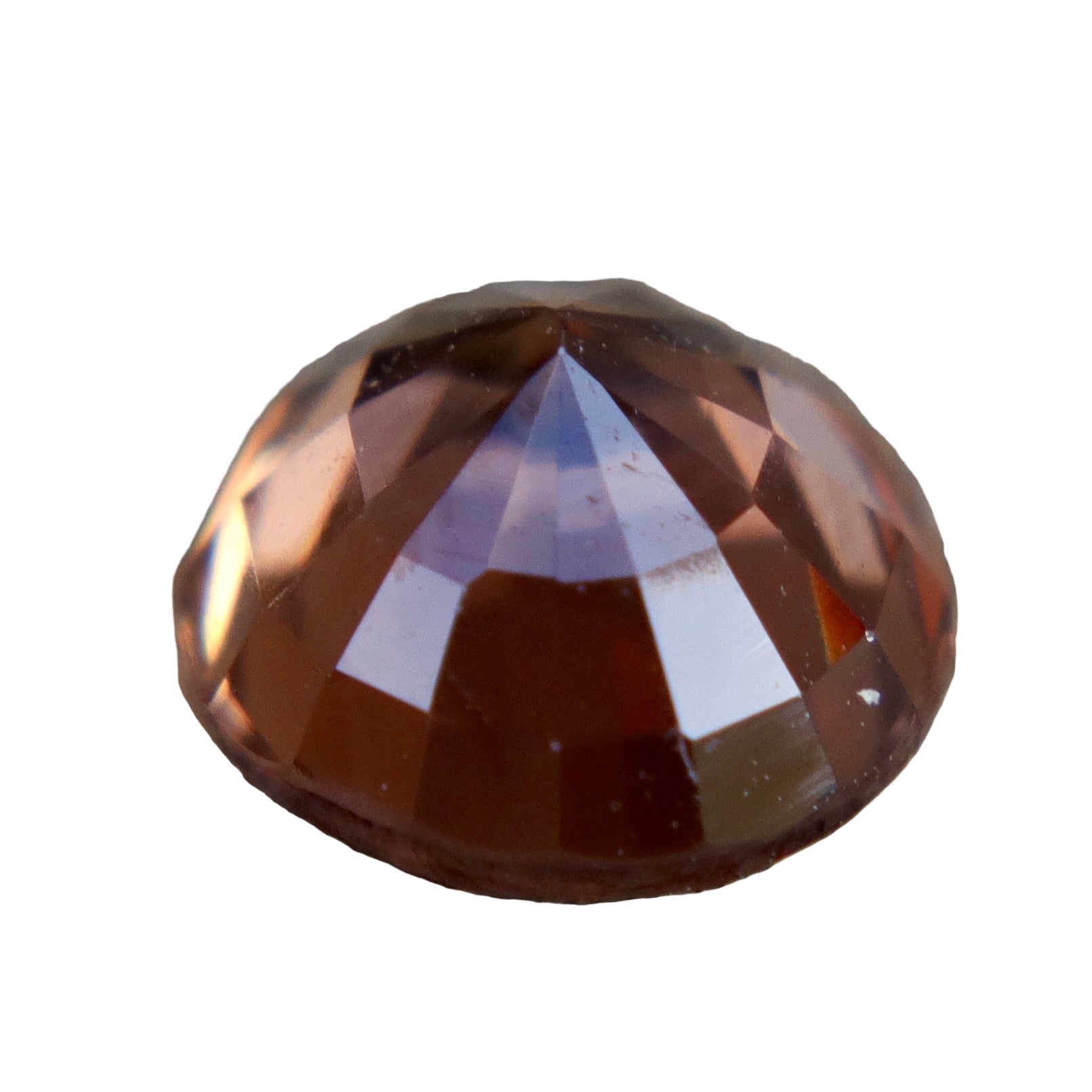 Untreated brown zircon 5.70×5.70×3.60 mm – side profile