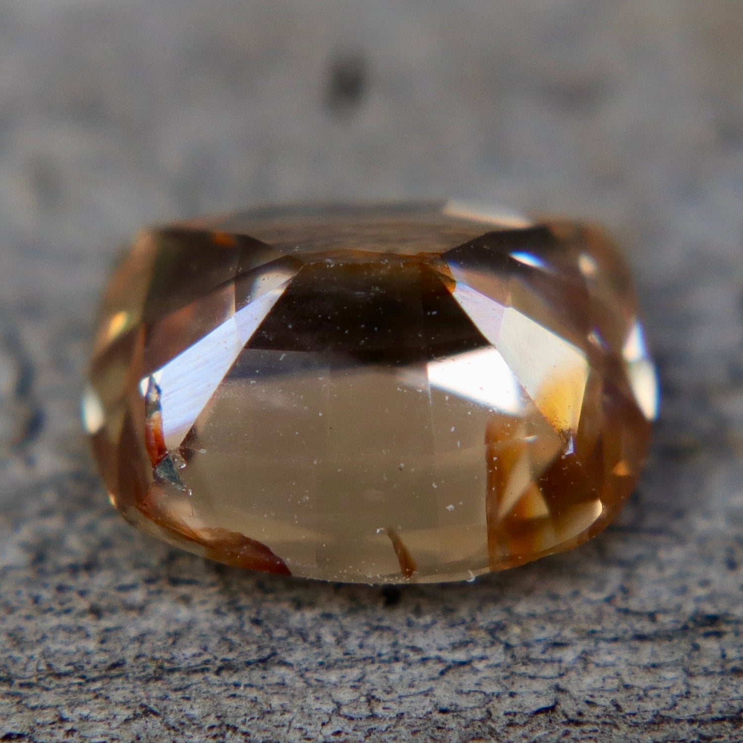 Natural Brown Zircon - Sapphirepal