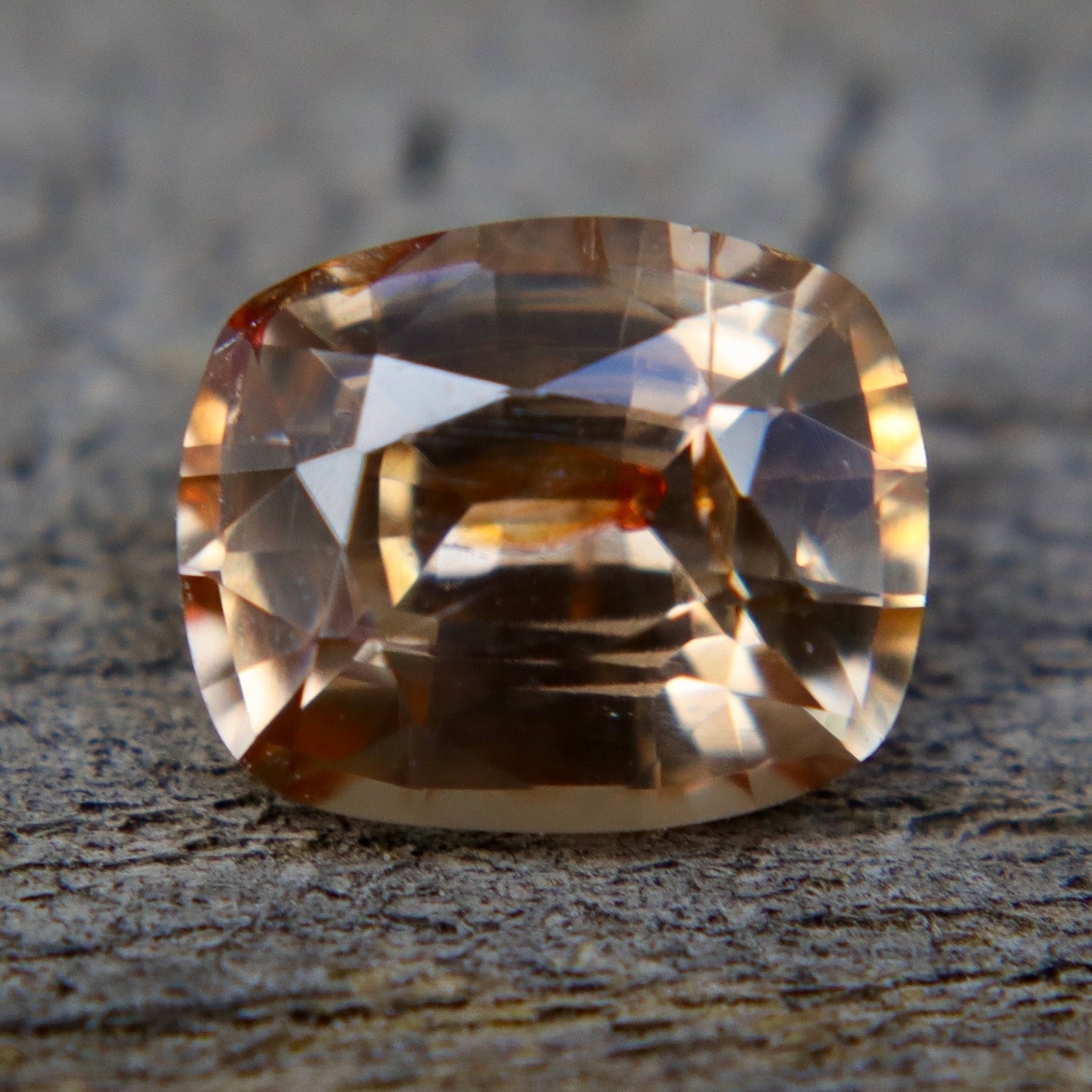 Natural Brown Zircon - Sapphirepal