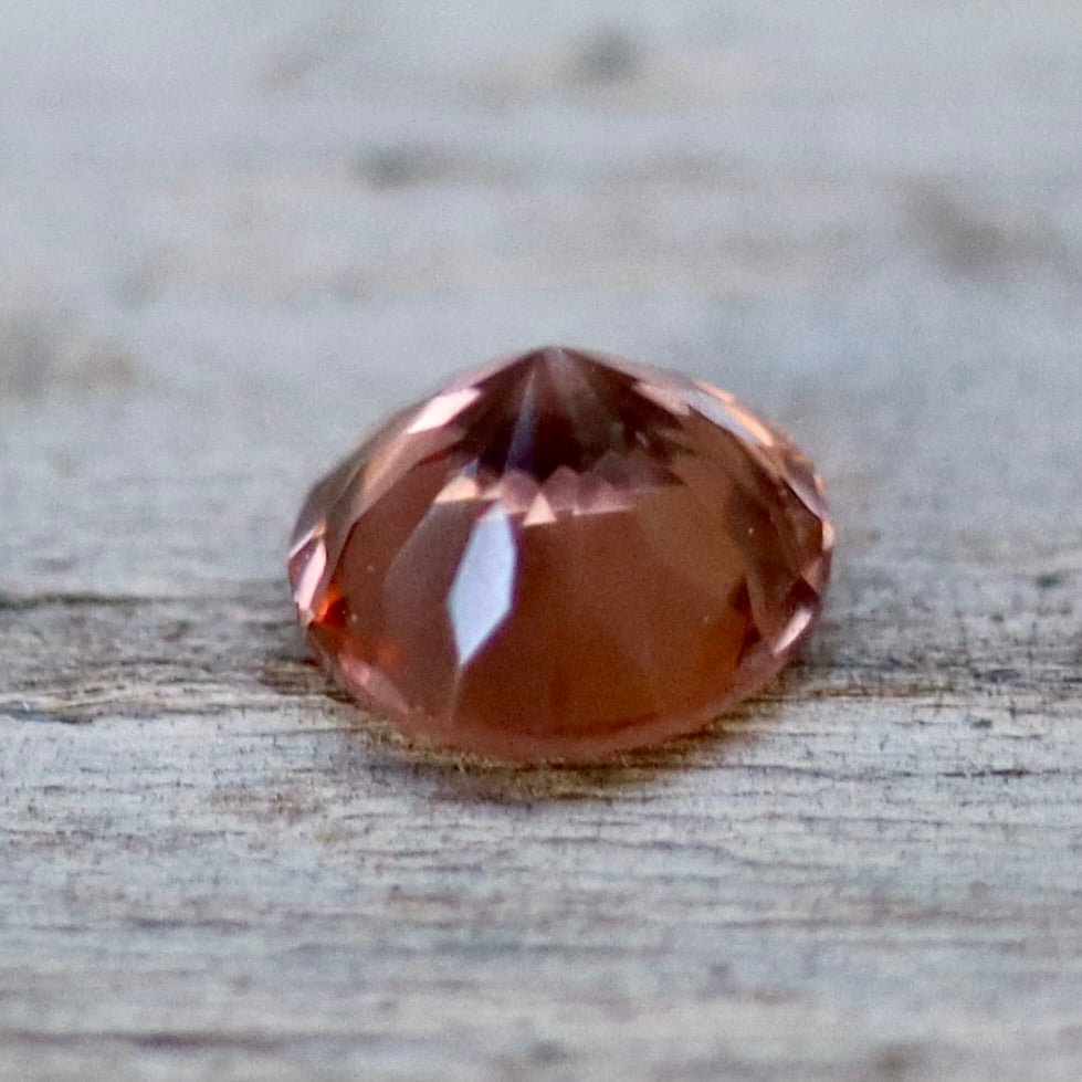 Natural Brown Zircon - Sapphirepal